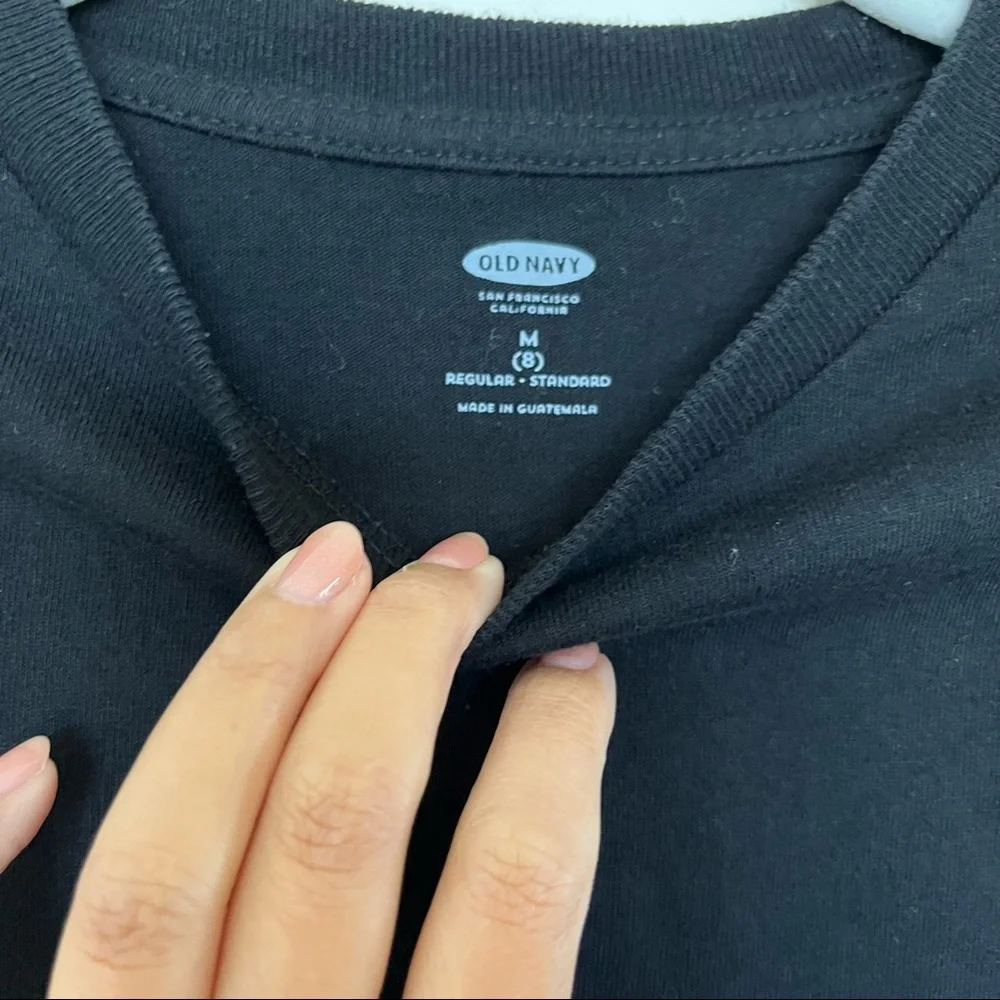 Boys Old Navy Long Sleeve Tee